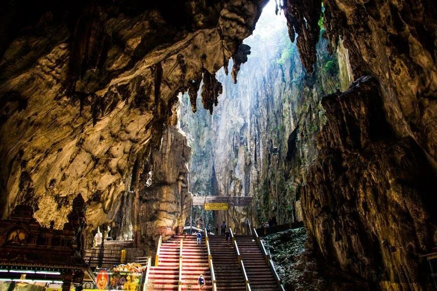 Как добраться до пещеры. Воронцовская система пещер сочи. Ахштырская пещера адлер. Юрьевская пещера камское устье. Пещера ахцу сочи.