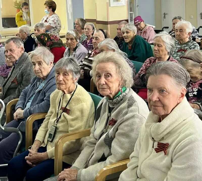 Ленинградская область поселок песочный онкологический центр. Пансионат для пожилых спб в песочном курортный. Пансионат для пожилых курортный. Пансионат курортный в песочном. Пансионат курортный в песочном.