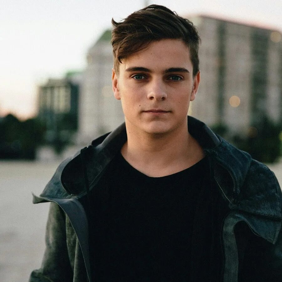 Martin yes. Martin garrix 2025.