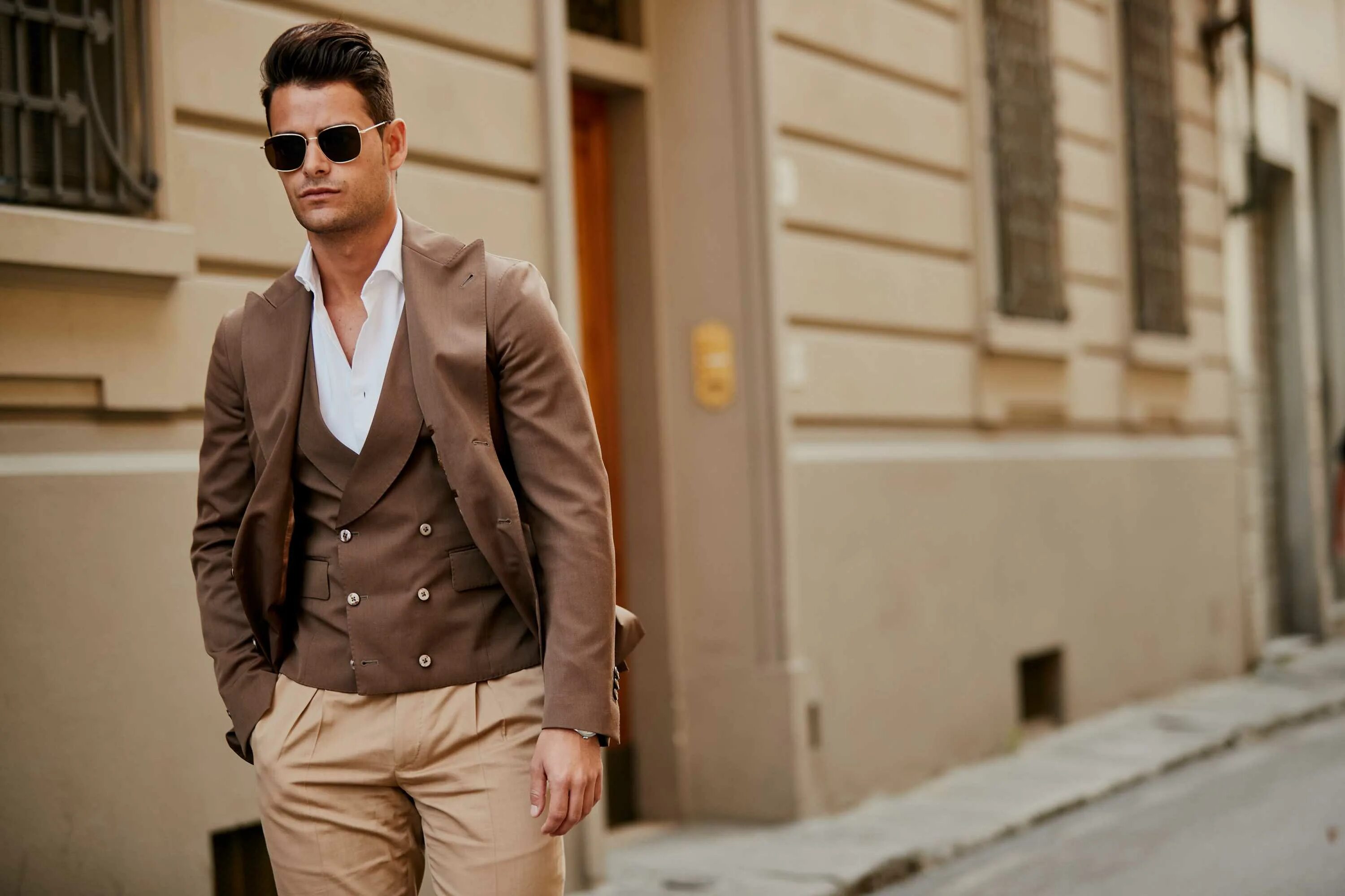 Casual suit