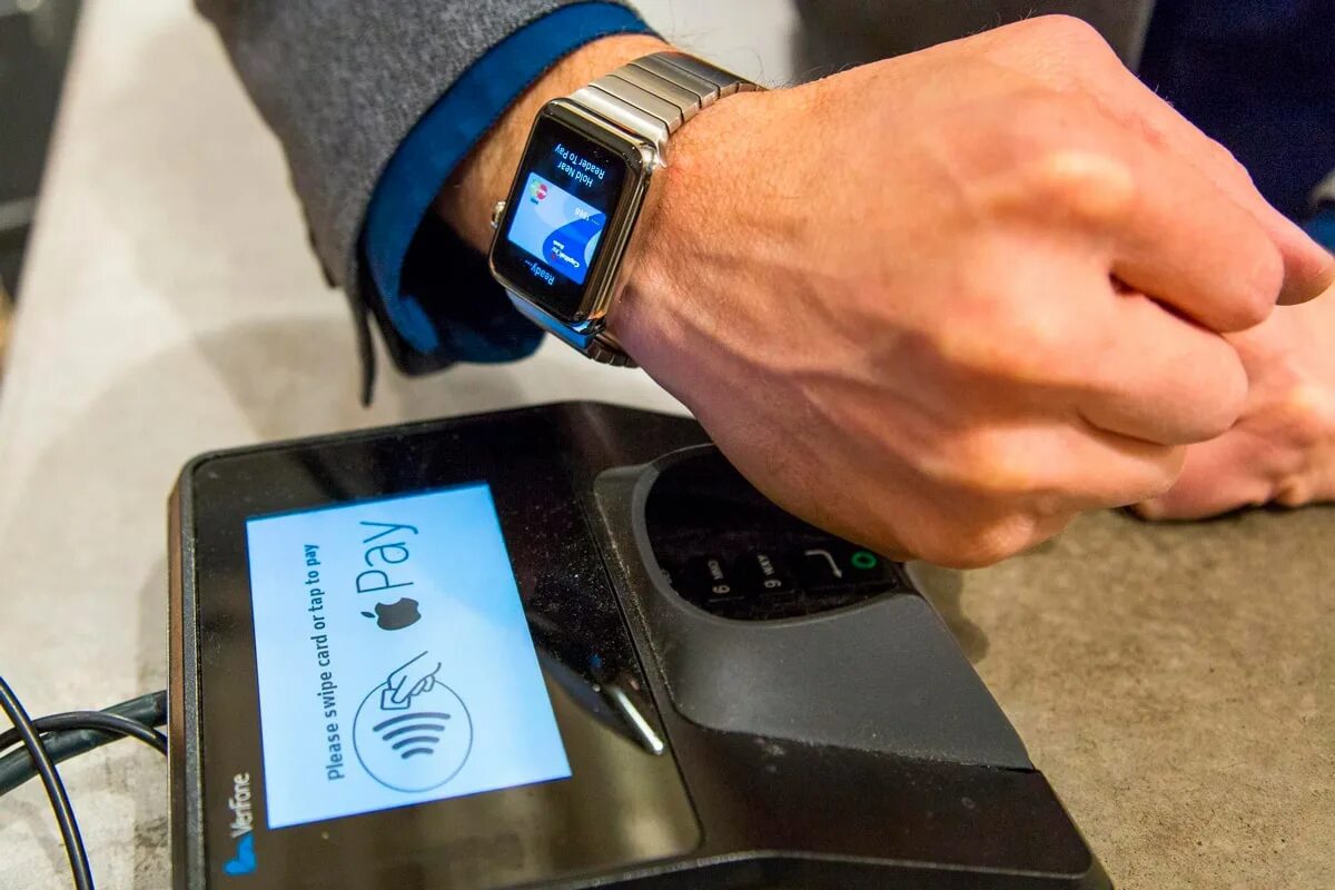 Через nfc приложение. Apple watch nfc. смарт часы с нфс модулем. apple pay nfc. смарт-часы с nfc 2025.