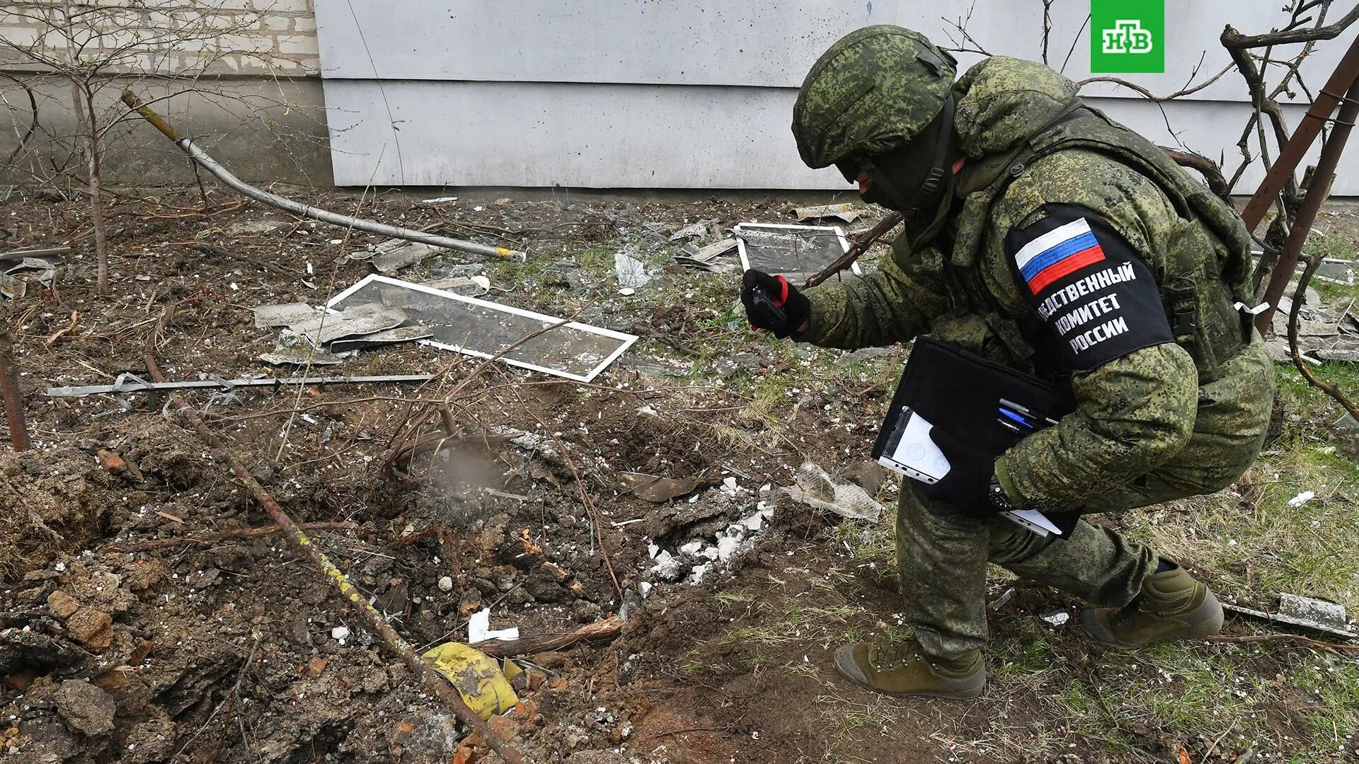 Остановить нападение. Боевые действия. Российские военные. Обстрел кассетными боеприпасами.