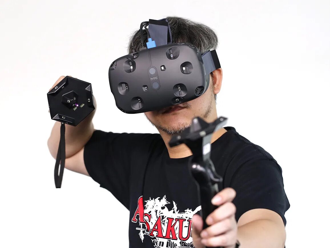 Виртуальная шлем купить для пк. ВР HTC Vive. Шлем виртуальной реальности HTC Vive. VR шлем HTC. HTC Vive 1.0.