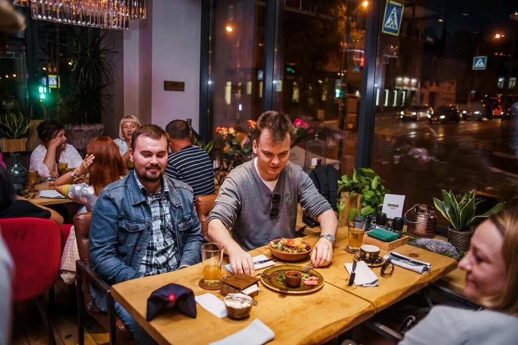 Красноармейская 1а самара ресторан. Дади ресторан в нижнем новгороде официальный. Дади самара. Дади самара красноармейская улица 1а. Дади ресторан самара.