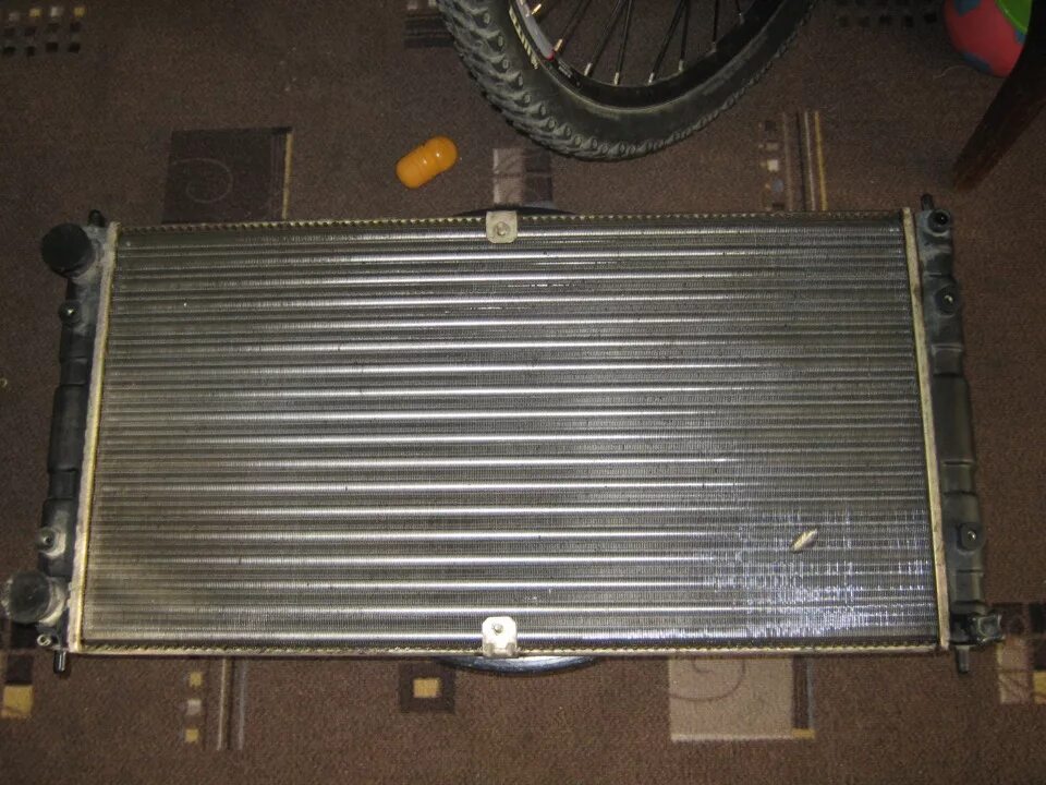 Радиатор двигателя нива шевроле. Радиатор двигателя нива шевроле. Радиатор охлаждения на ниву фам. Chevrolet niva радиатор охлаждения. Радиатор двигателя нива шевроле.