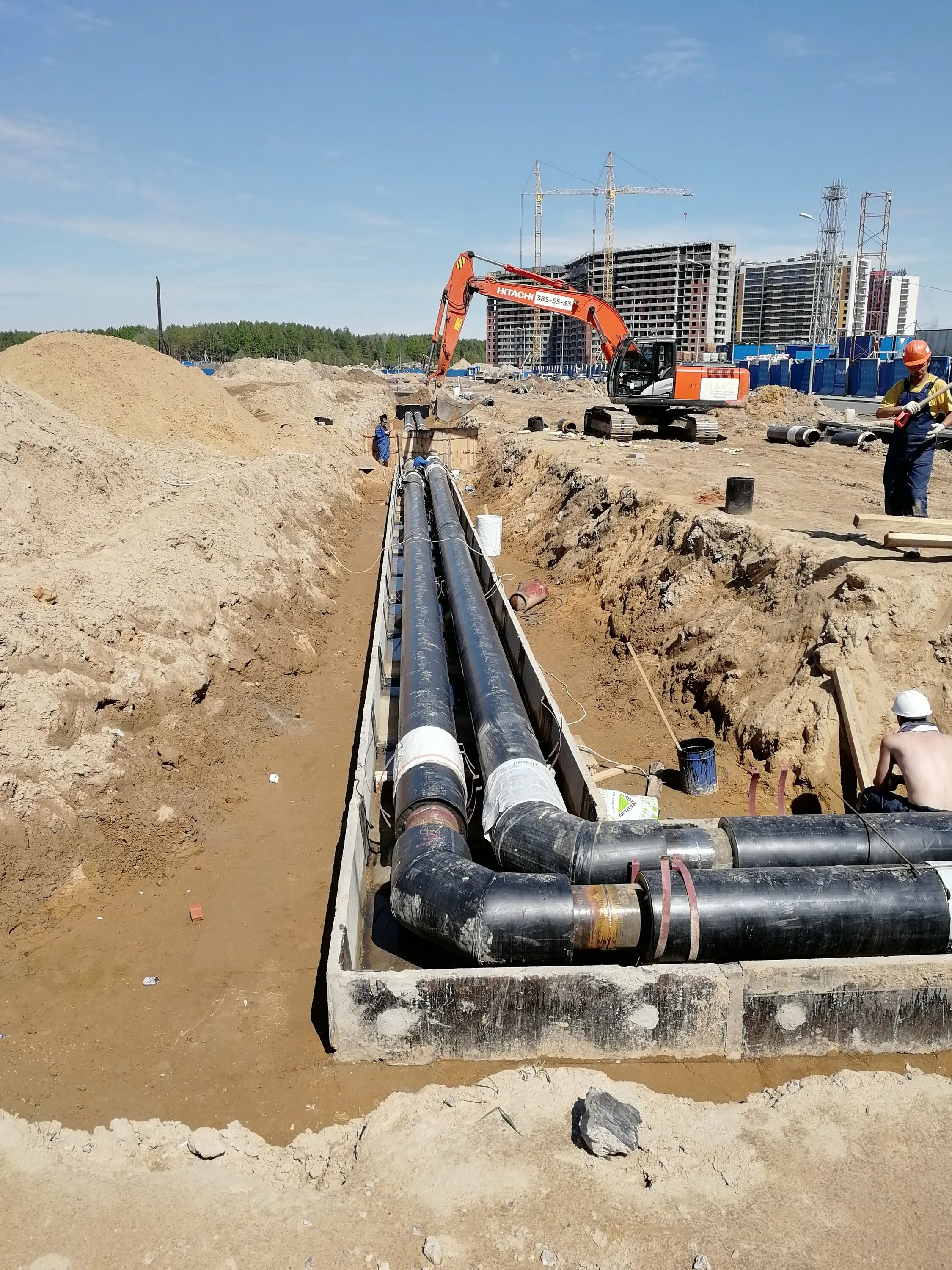 Наружный водопровод. Лоток для теплосети 325 мм. Трубы для теплотрассы наружные 100. Канальная прокладка наружной теплосети д 100. Сооружения тепловых сетей.