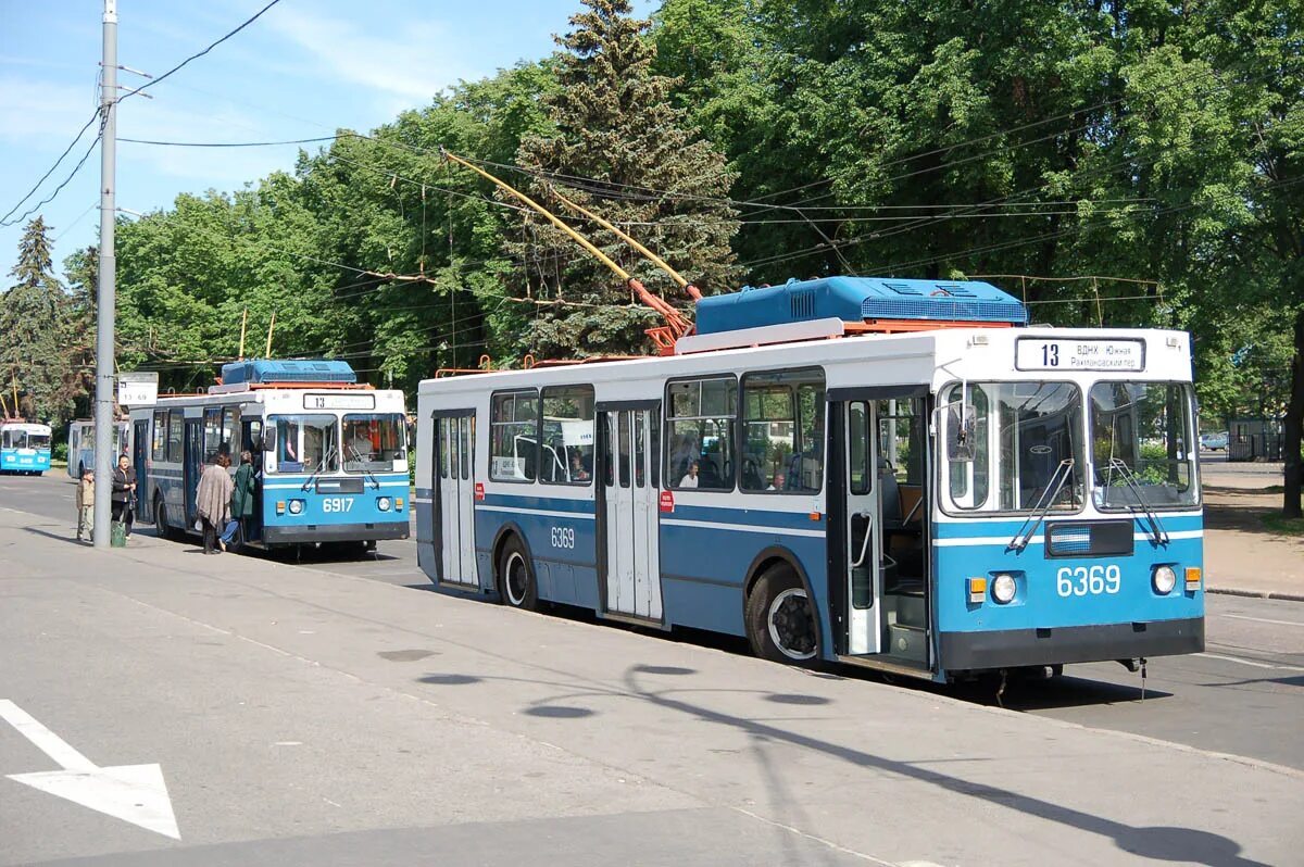 Троллейбус 6 йошкар. 6 Троллейбусный парк Москва. ЗИУ-АКСМ (АКСМ 100). Троллейбусный парк Тула. Троллейбусный парк Марьино.
