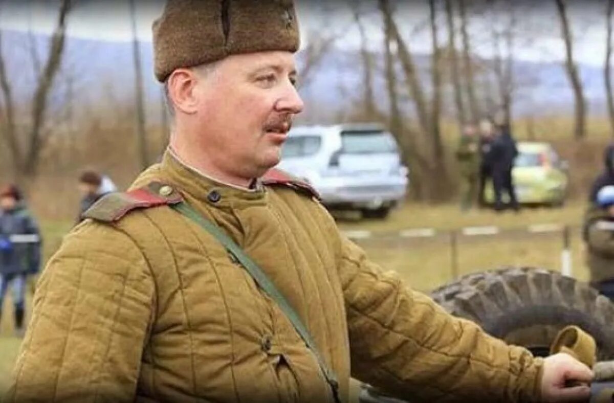 Стрелков назвал. Игорь Иванович Стрелков рост. Игорь Стрелков белогвардеец. Стрелков реконструктор. Стрелков Игорь Иванович Славянск.