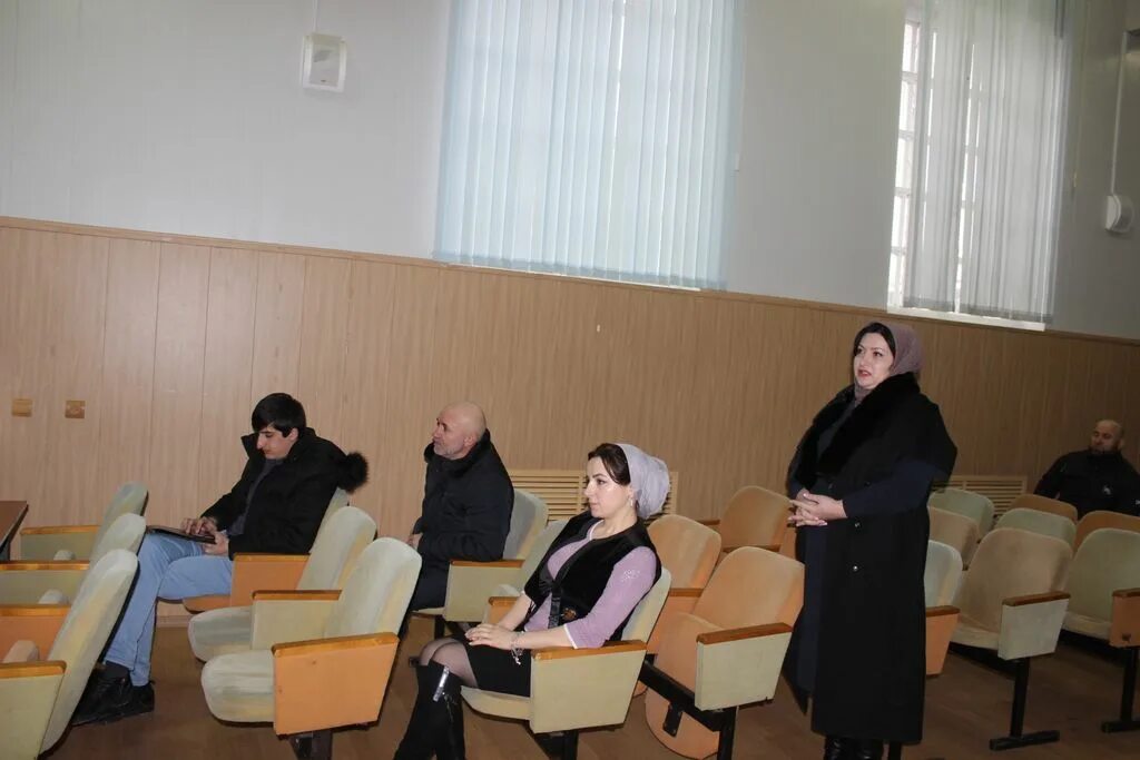 Кдн и зп санкт петербурга. Кдн и зп санкт петербурга. Кдн и зп санкт петербурга. Заседание комиссии по делам несовершеннолетних. Молчановские чтения.