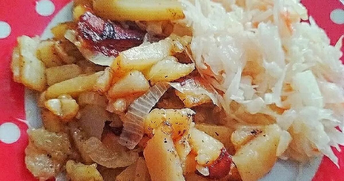 Жареная картошка с квашеной капустой. Жареная картошка с капустой на сковороде квашеной. Жареная картошка с квашеной капустой. Жареная картошка с капустой на сковороде квашеной. Жареная картошка с капустой на сковороде квашеной.