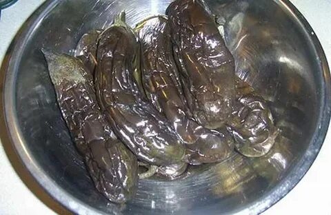 Баклажаны под прессом