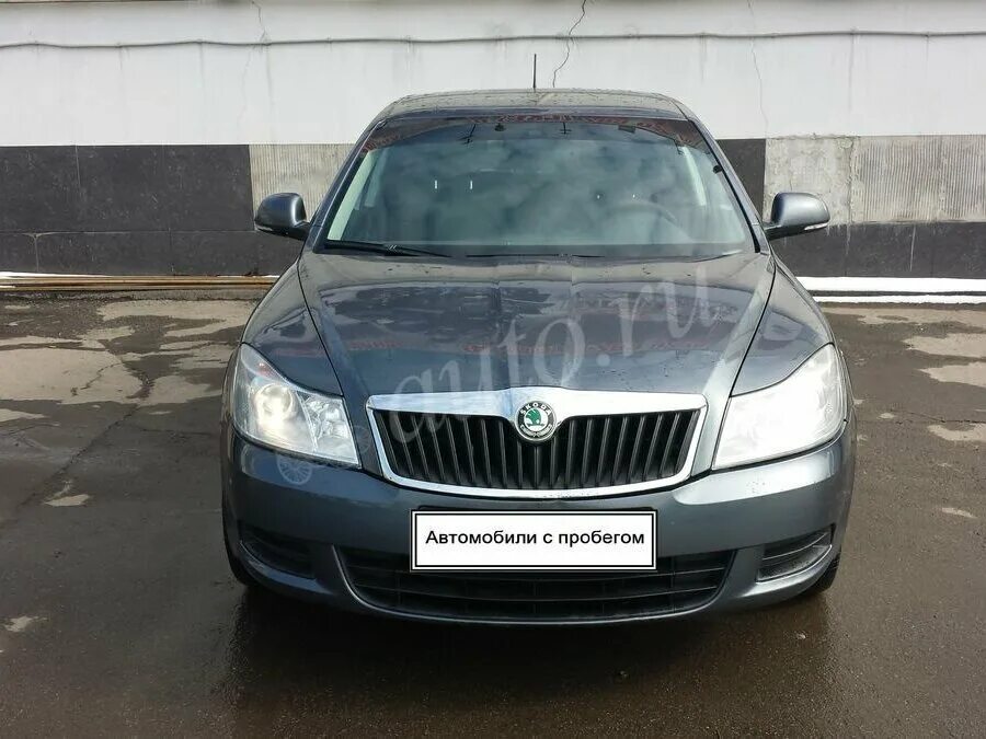 Купить октавию 2011. Skoda Octavia 2011 1.6.