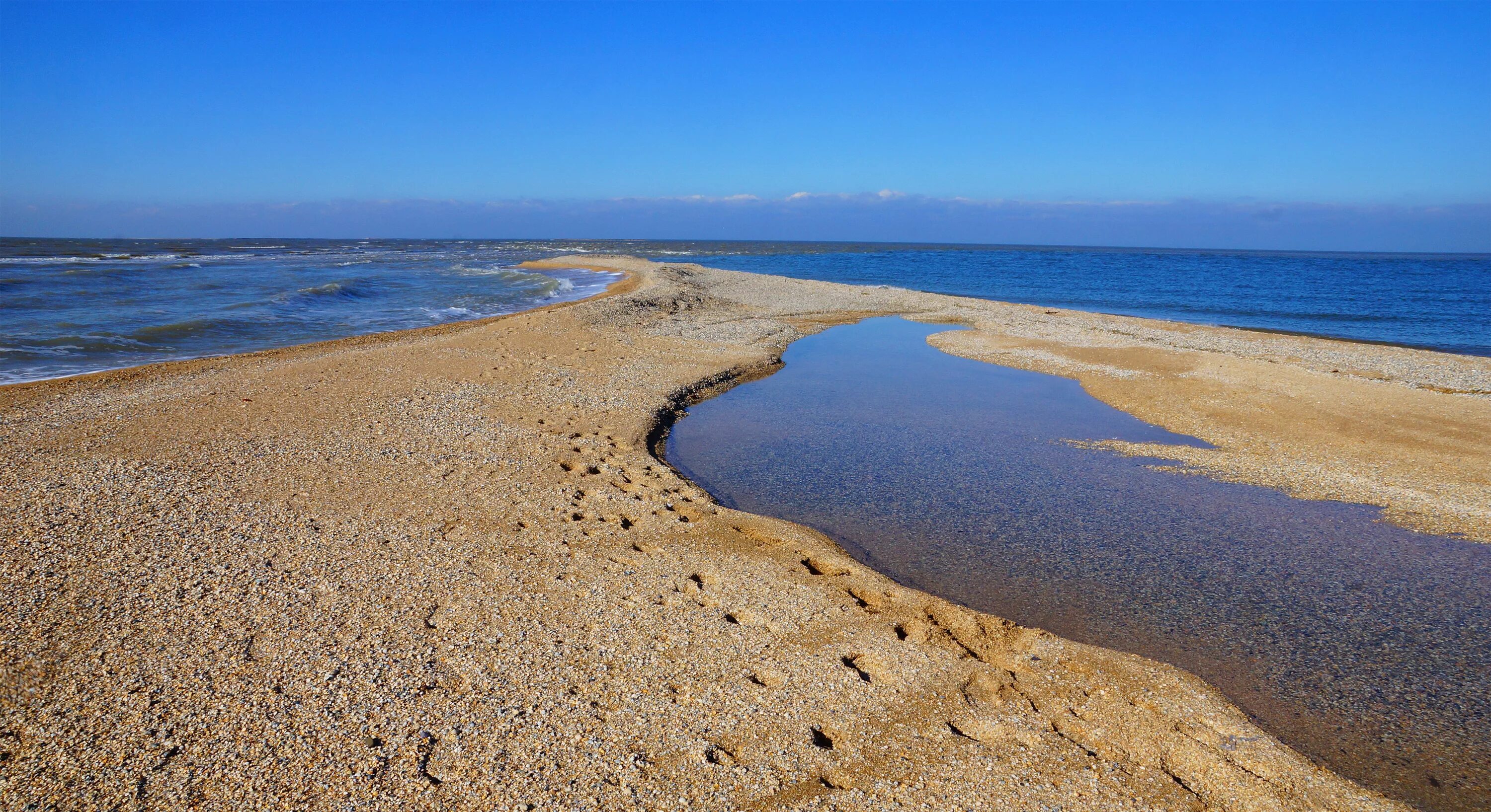 Ясенская переправа азовское море. Пляж ейская коса ейск. Коса долгая станица должанская. Коса долгая азовское море должанская. Должанская коса азовское море.