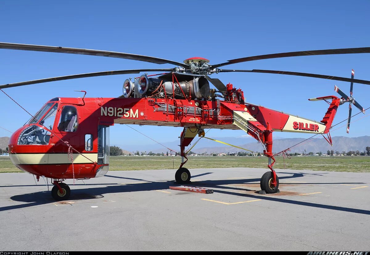 Bh 64 ch 16. Вертолет Sikorsky Ch-54. Ch-54 Tarhe. Sikorsky Ch-54a Tarhe (s-64a). Сикорский Ch-54 Tarhe.