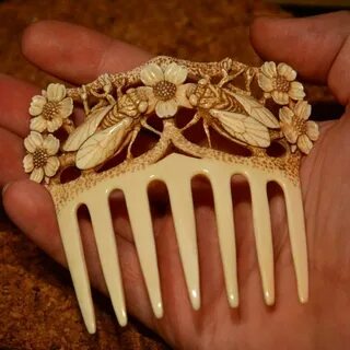 Гребень из слоновой кости