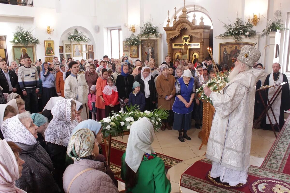 храм св. храм входа господня в иерусалим в бирюлево. службы в церкви завтра расписание. храм в бирюлево восточное вход господень в иерусалим. расписание храма бирюлево.