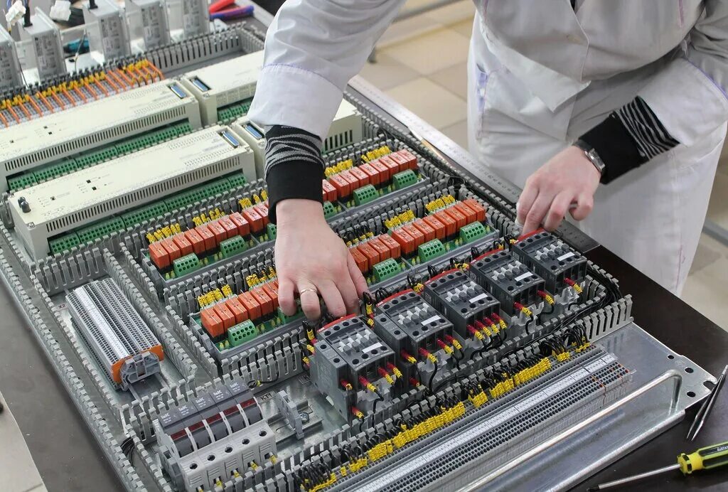 объёмы рынка складского оборудования. рынок автоматизации производства. рынок автоматизации производства. автоматизация производства. автоматизация управления.