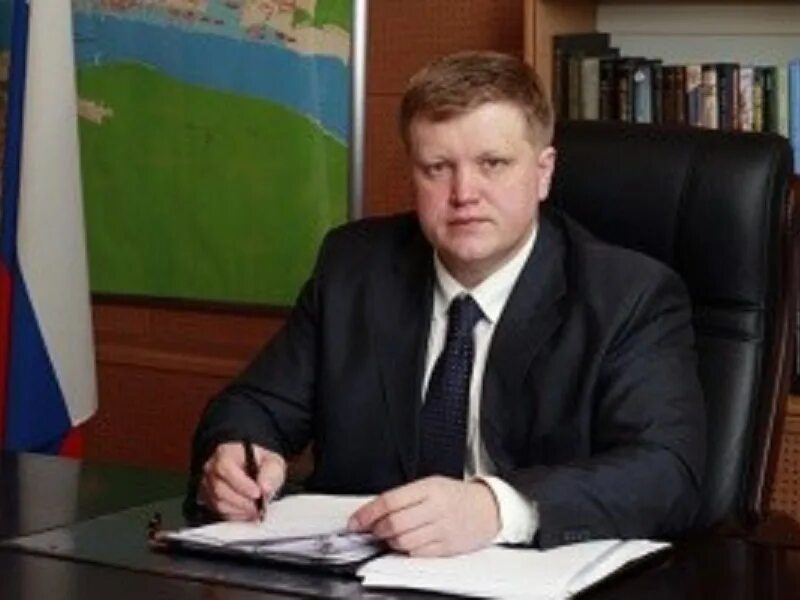 Начальник департамента жкх череповец. Вересов анатолий юрьевич жкх череповец. Васюнов череповец. Жкх череповец. Жкх череповец.