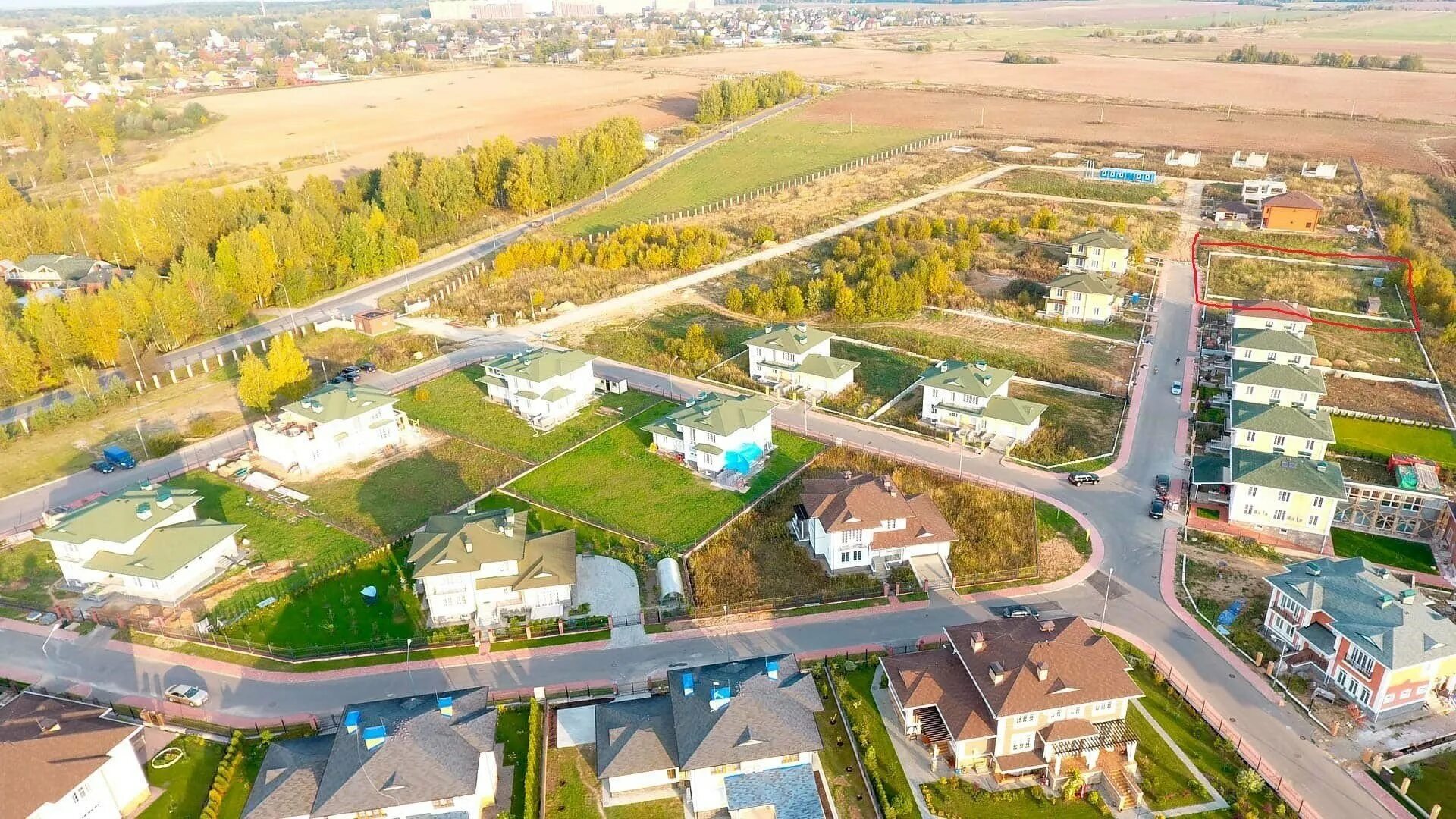 Еремеево лайф истра. Поселок монастырское озеро коттеджный новорижское шоссе. Деревня обушково московская область. Истра, поселок рождествено. Eremeevo life коттеджный поселок.