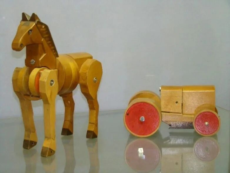Советские игрушки. Трудное детство деревянные игрушки. Деревянные игрушки ссср. Старые советские игрушки. Игрушечный конь деревянный.