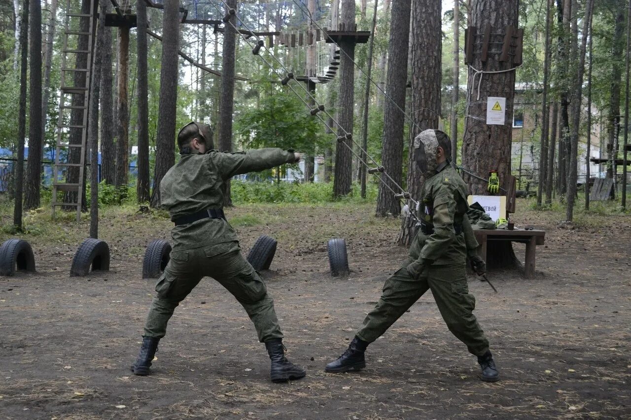 Ножевой бой москва. Ножевой бой спецназа гру. Ножевой бой Новосибирск. Ножевой бой в армии. Ножевой бой в ВДВ.