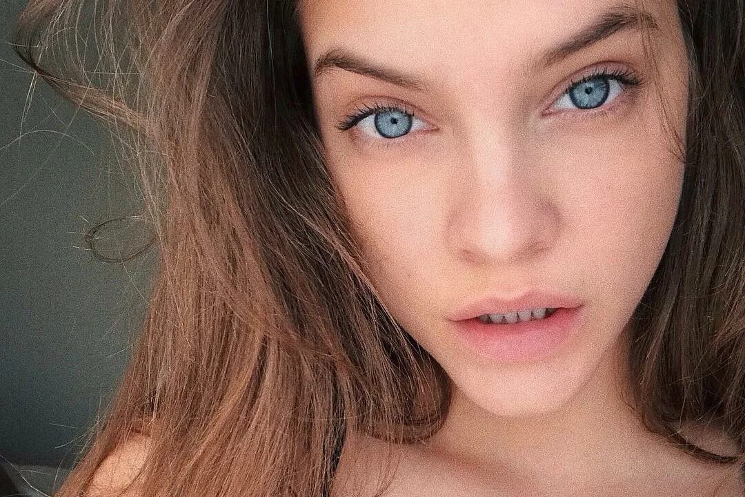 миранда керр фото без фотошопа. анджелина джоли ненакрашенная. самая красивая без макияжа. актриса сирша ронан. барбара палвин без макияжа.