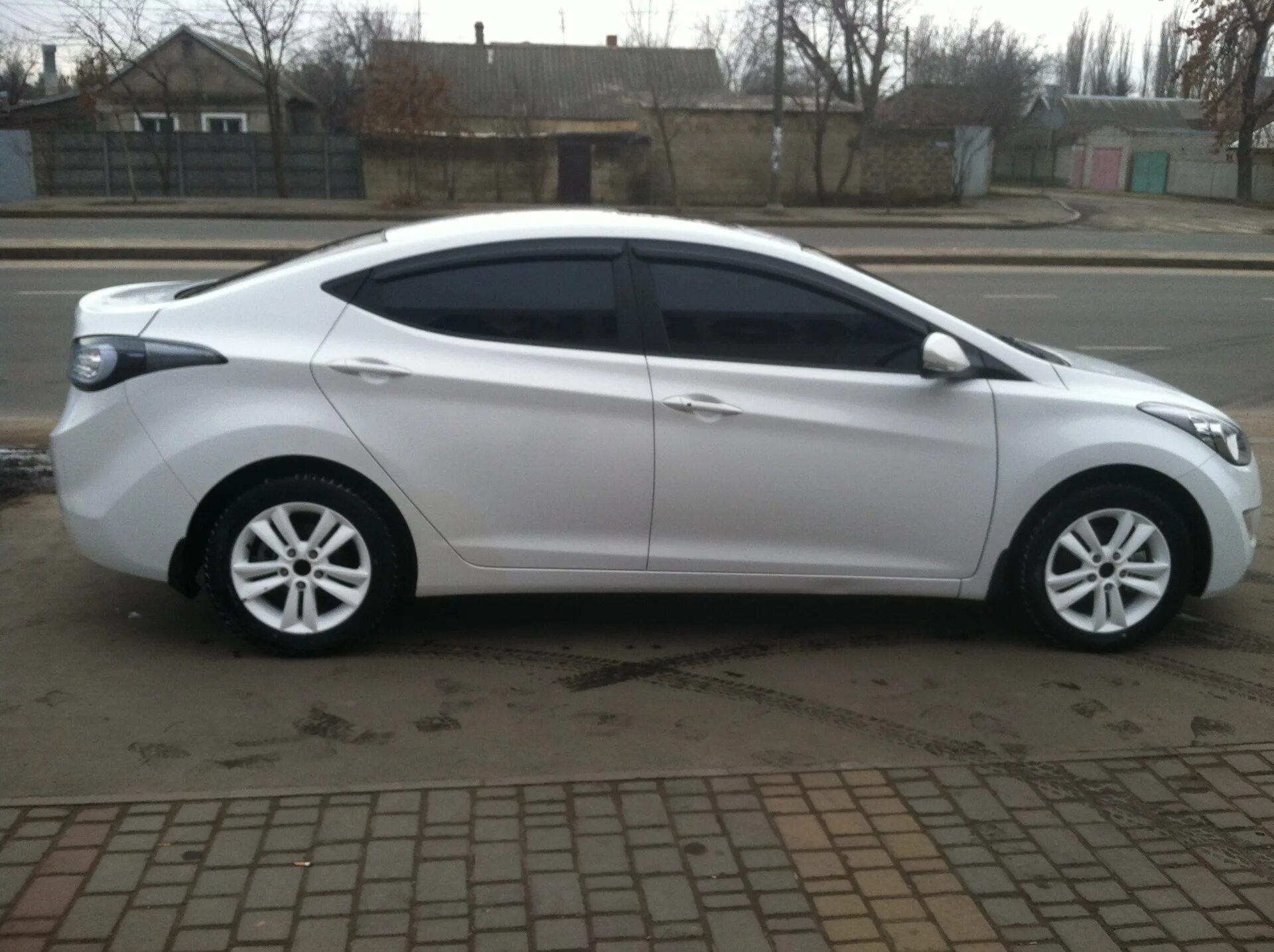 Хендай элантра 2015. Hyundai elantra 2012 white. Элантра авито ростов. Хендай элантра в москве. Хендай элантра 2015г.