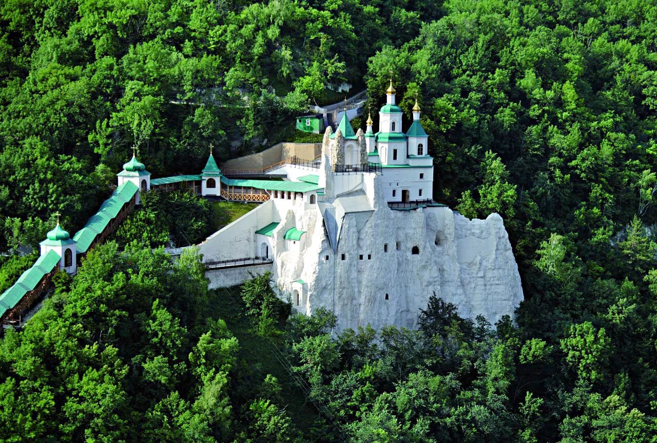 Свято святогорская лавра. Свято-Успенская Святогорская Лавра. Святогорская Успенская Лавра. Святогорская Лавра Святогорск. Святогорский Свято-Успенский монастырь Донецкая область.