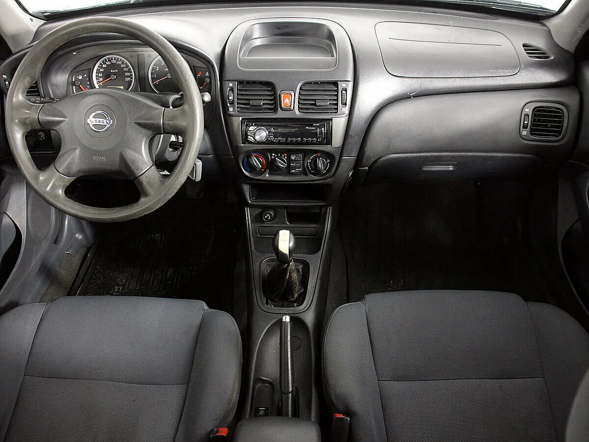 Nissan almera n16 салон. Ниссан альмера n16 салон. Комплектация nissan almera n16. 5 mt, 2005 салон коробка. 8 альмера n16.