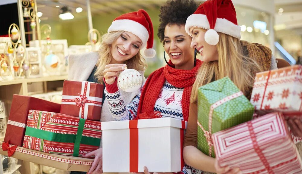 года фото покупок. зимние вещи. года фото покупок. года фото покупок. девушка шоппинг.