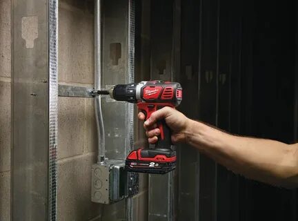 Шуруповерт milwaukee m18