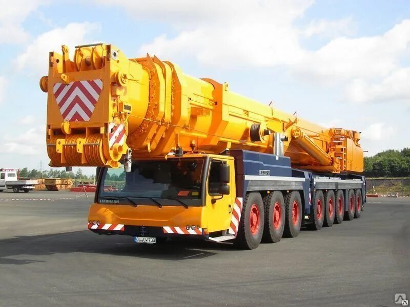 500 тонн в рублях. Liebherr LTM 1500-8.1. Liebherr LTM 1500. Автокран Liebherr LTM 1500. Liebherr кран LTM 1500-8.1.