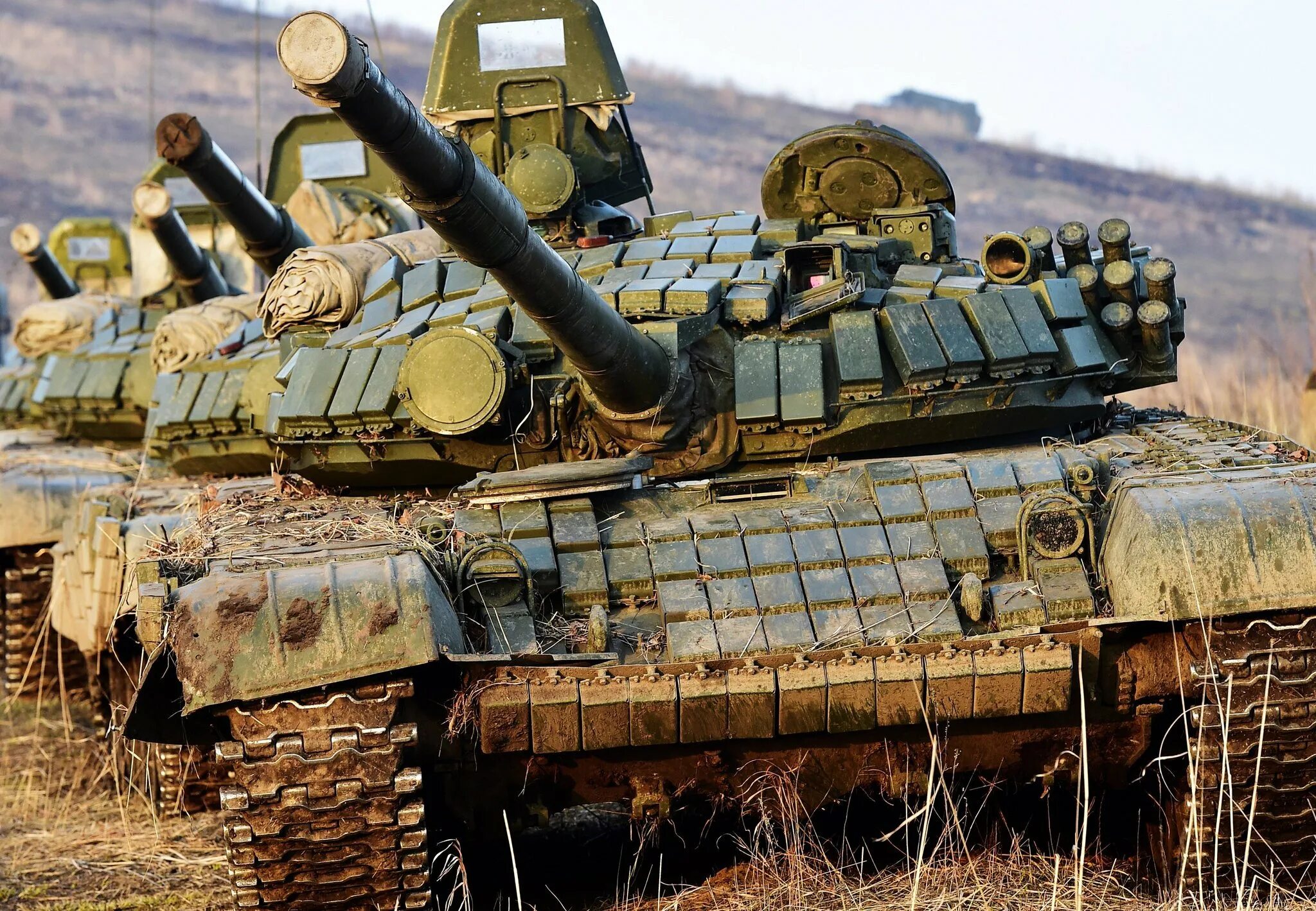 Скрежет танков. Танк т-72 для армии России. Т72 вс РФ. Танковые войска т72. Танк т72 армия РФ.