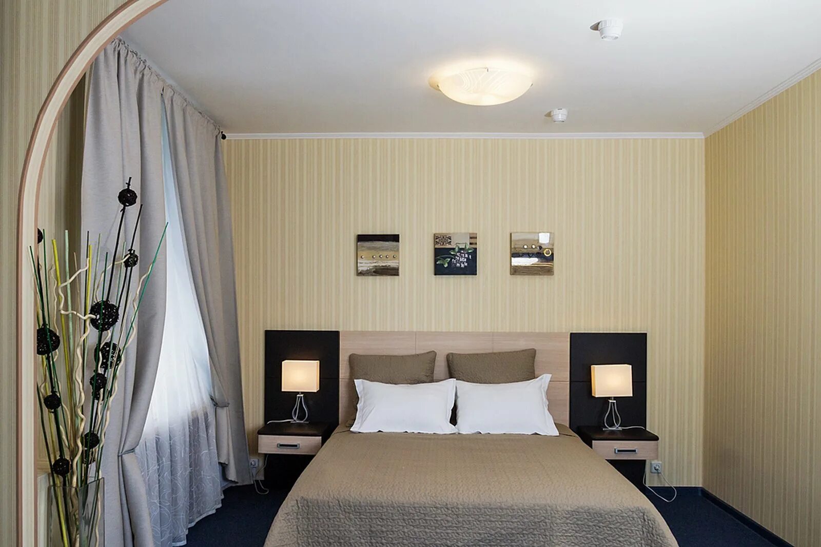 отели 2 звезды москва. дешевая гостиница. гостиница славянка 3. гостиница огонёк кущевская. гостиница мосфильмовская москва.