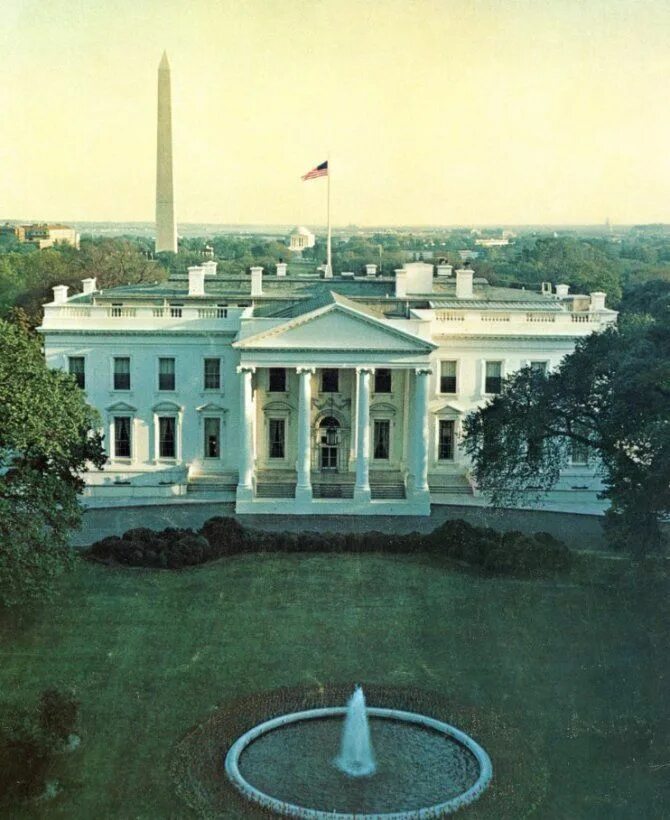 Territory of the white house. Белый дом (the white house). белый дом в вашингтоне территория. белый дом вашингтон вид сверху. вашингтон белый дом в 1914.