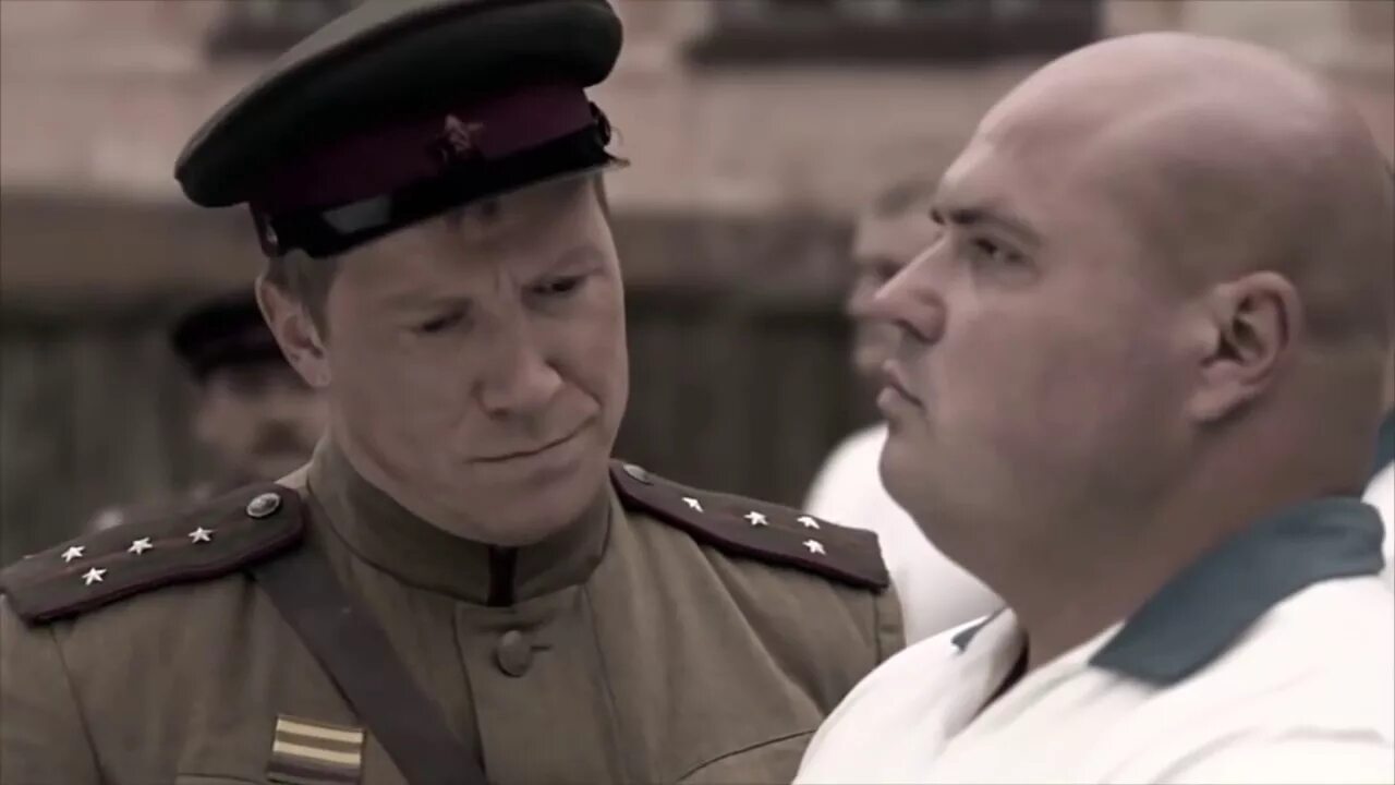 По закону военного времени расстрел. Русский циркач обхитрил немцев. Советский генерал. Русский циркач обхитрил немцев. Русский циркач обхитрил немцев.