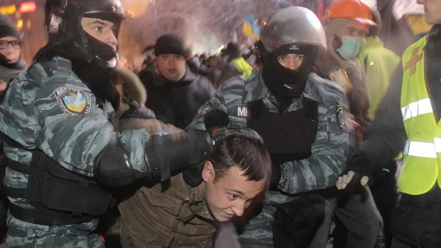 Сколько погибло беркута на майдане. 23 Ноября Беркут Майдан. Евромайдан на Украине в 2014 Беркут.