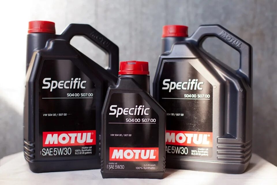 Мотюль 5w30. Мотюль 5 30. Масло мотюль 0w40 c допуском 504 507. Motul 5w30 504/507. Купить масло 507 допуск