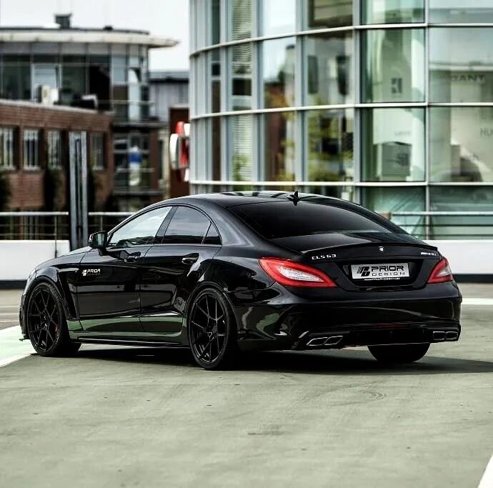 Mercedes-Benz CLS63 AMG Seven-11 by Wheelsandmore 2012 года выпуска. Фото 10. VE