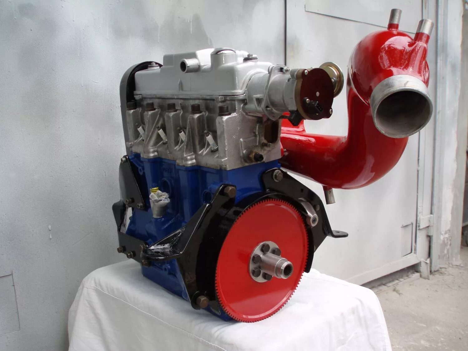 Коллектор выпускной автоваз ваз 2108. Выпускной коллектор ваз 2108. Охлаждаемый коллектор змз 406. Охлаждаемый коллектор 2jz. Охлаждаемый коллектор на катер.