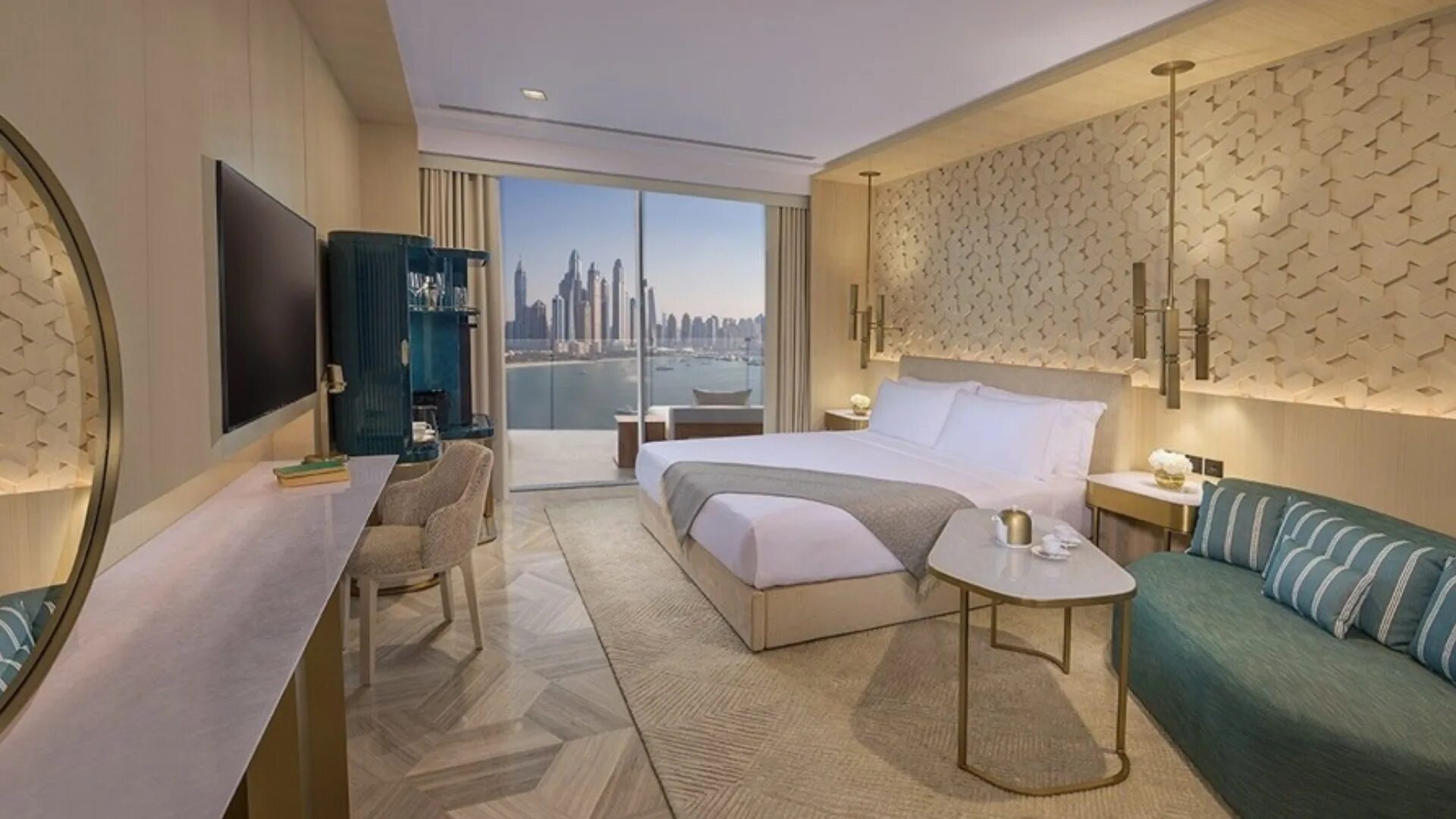 Five luxe dubai. Отель Five Palm Jumeirah Dubai. Отель Five в Джумейра. Five Palm Jumeirah 5. Риксос Дубай Джумейра.