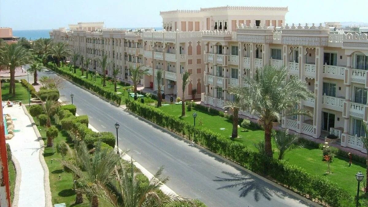 Шератон стрит хургада. Continental hotel hurghada 5 хургада. Египет город хургада. Мухафазан элбахв египте хургада отель. Мухафаза хургада.