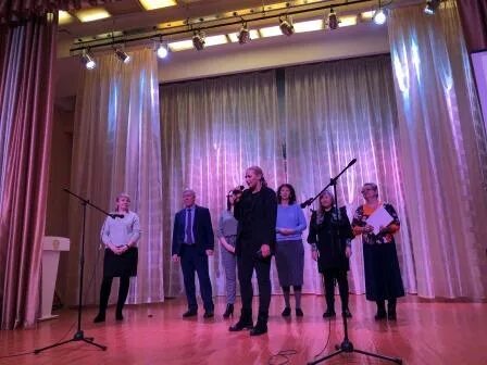 Фестиваль иностранной песни. Фестиваль иностранной песни. Фестиваль иностранной песни. Фестиваль иностранной песни. Фестиваль песен на иностранных языках.