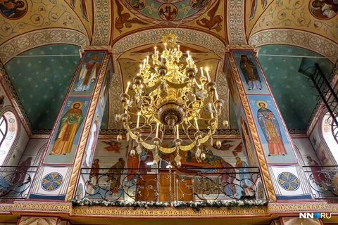 Балкон внутри церкви 4 буквы