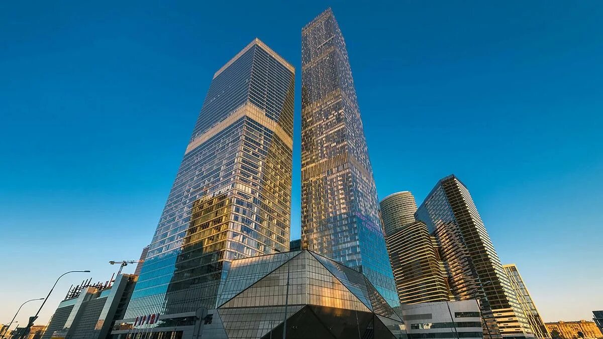 Башня око москва сити внутри. Москва 1 й красногвардейский проезд 21с2. Небоскреб око москва сити. 1-й красногвардейский пр. 1 красногвардейский проезд 21 с2.