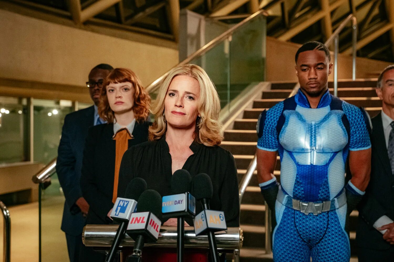 пацаны кадр. The boys сериал. карл урбан пацаны. джек куэйд пацаны. карл урбан пацаны 2019.