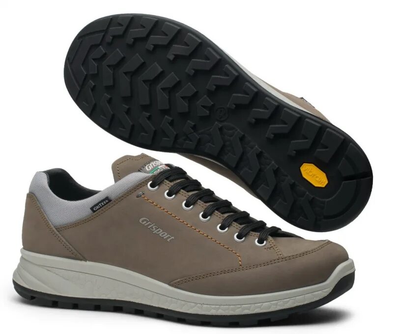 Брендовые кроссовки со скидкой. Зимние кроссовки ecco biom. Lamoda ea7 кроссовки. Красные кроссовки louis vuitton. Модные брендовые кроссовки.