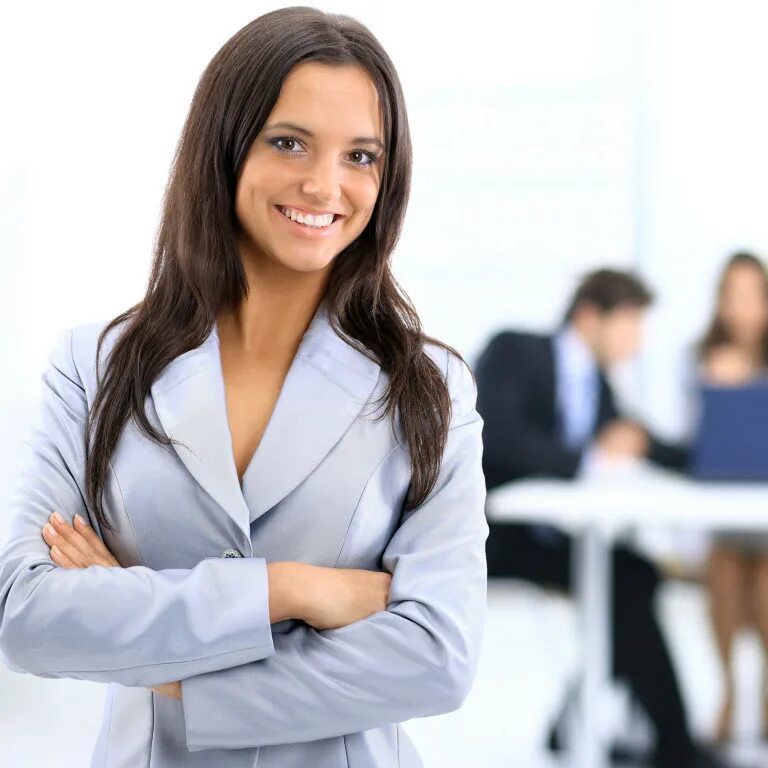 Работа менеджером в тюмени. Менеджер по персоналу. Женщина в офисе. Девушка менеджер в красном. Работа менеджером в тюмени.