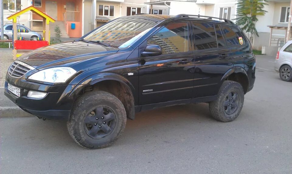 Лифт кайрон. Лифт саньенг Кайрон. SSANGYONG Kyron лифт комплект. Лифт подвески SSANGYONG Kyron дизель. Лифт Санг Йонг Кайрон.