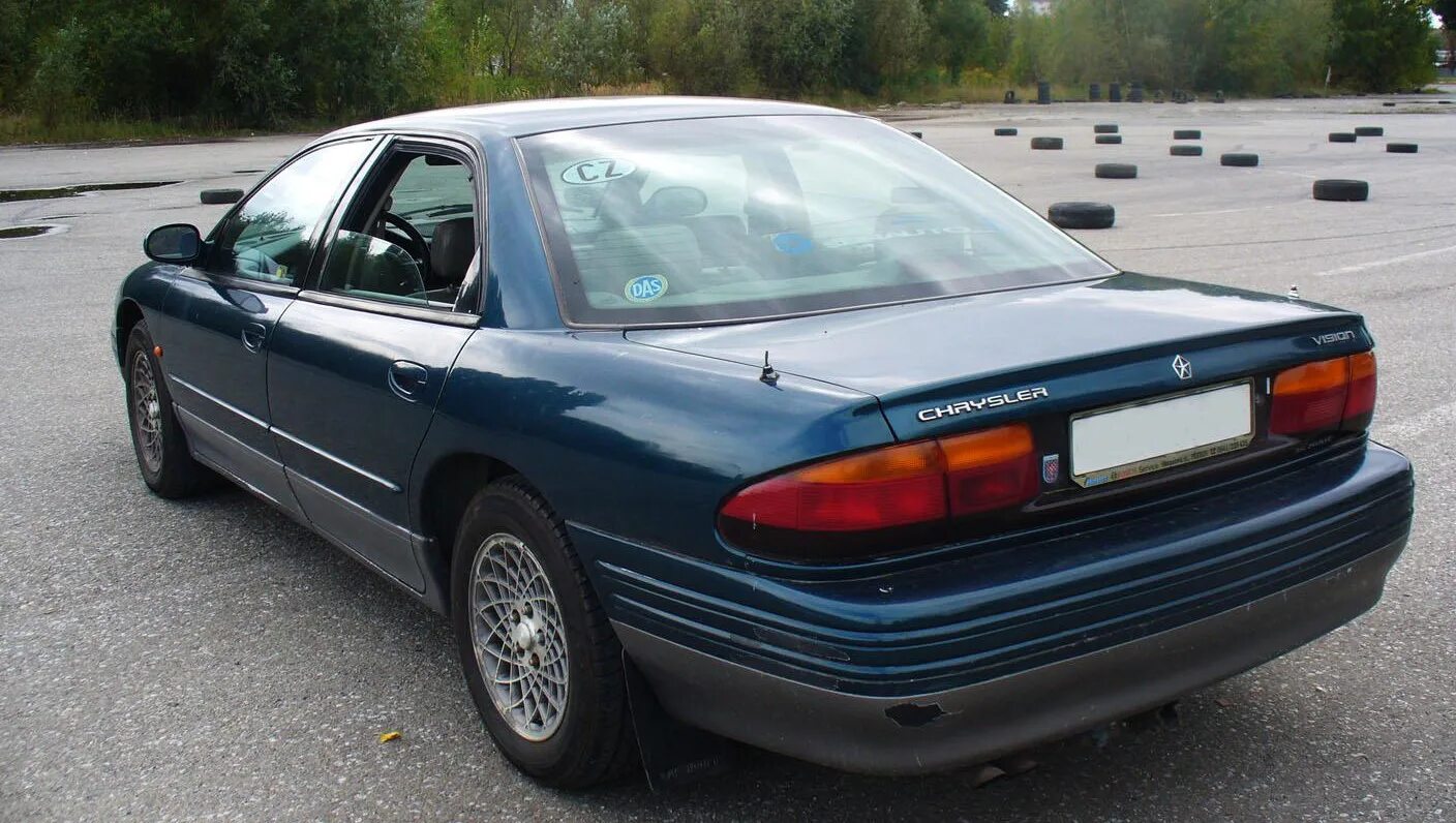 Крайслер игл Вижн 1996. Крайслер игл Вижн 1994. Chrysler Vision 1993-1997. Chrysler Eagle Vision 1993.